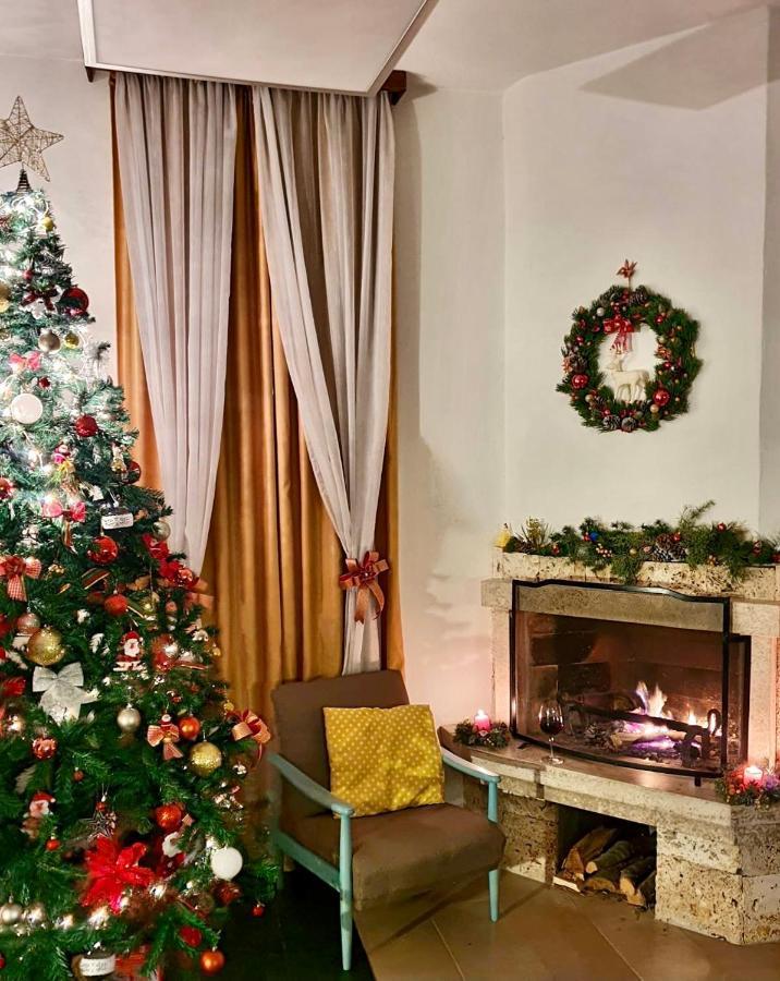 Apartments Rux De Luxe Бар Екстер'єр фото