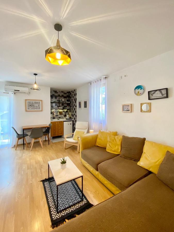 Apartments Rux De Luxe Бар Екстер'єр фото