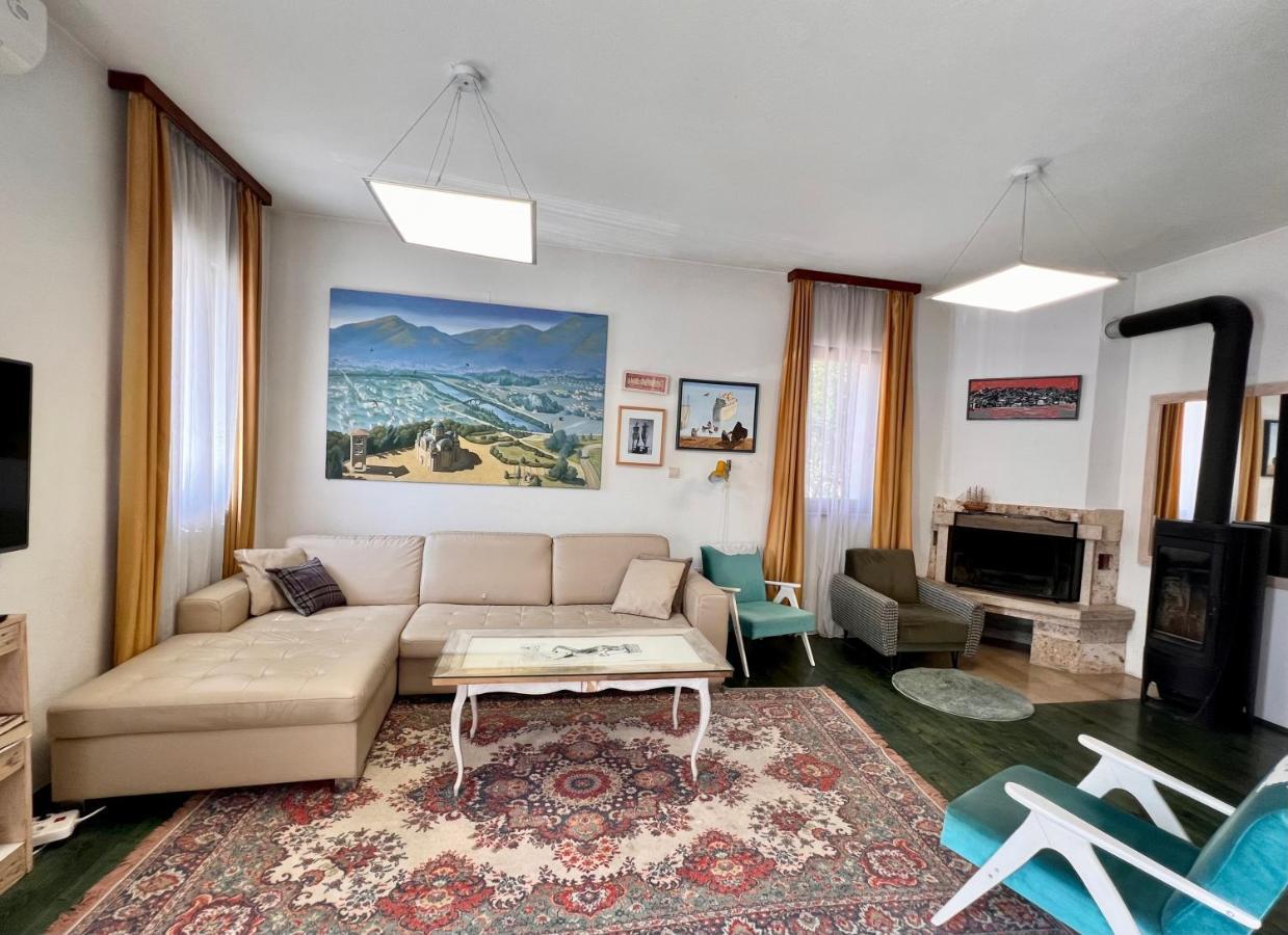 Apartments Rux De Luxe Бар Екстер'єр фото