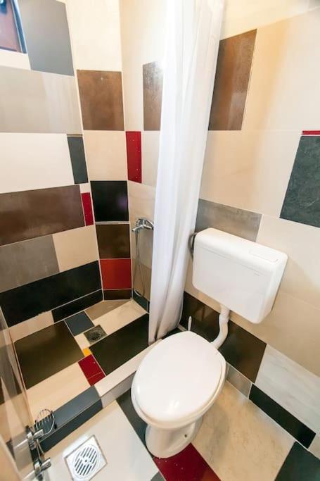 Apartments Rux De Luxe Бар Екстер'єр фото